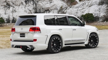 Фото диска Renovatio R11SUV черный с полировкой