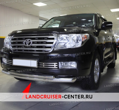 Защита переднего бампера радиусная-двойная на Toyota Land Cruiser 200